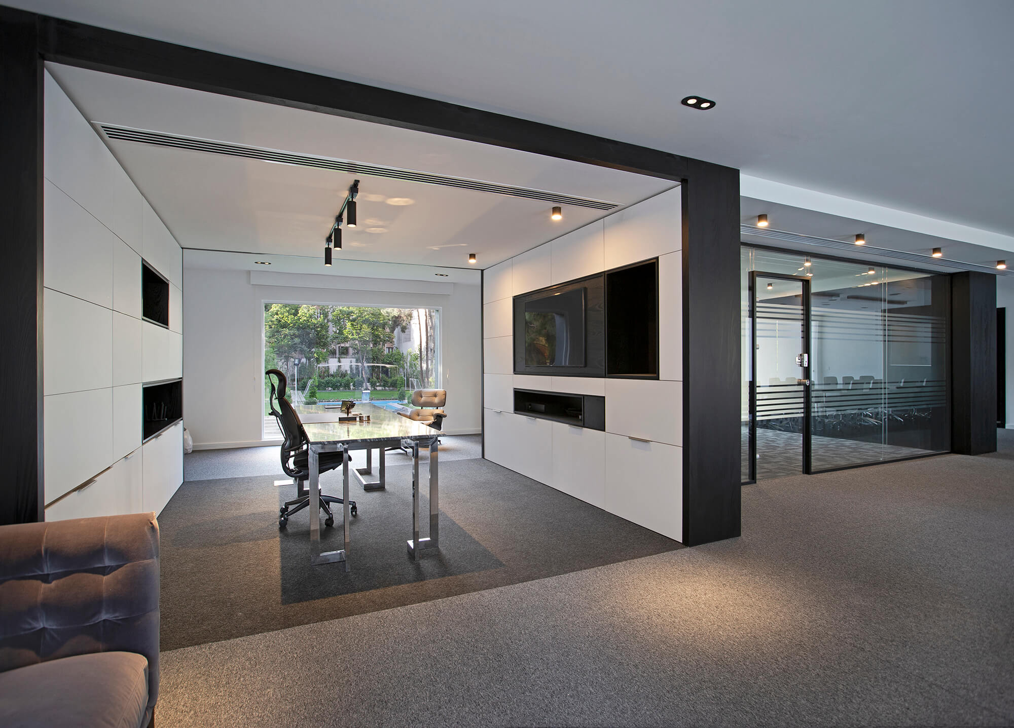 Fereshteh Office / Renovation & Interior Design