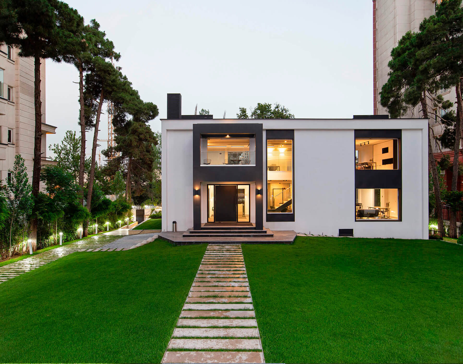 Fereshteh Office / Renovation & Interior Design