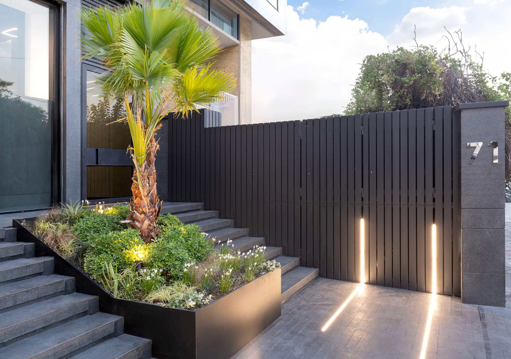 Elissa Currency Exchange